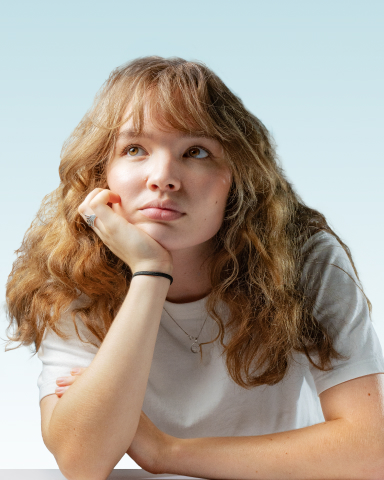 Diyana - Directrice Artistique chez FCINQ